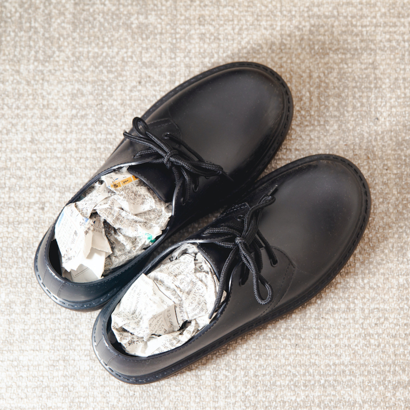 靴の臭い消し方法10個。スプレーや重曹や粉を使って消臭しよう！