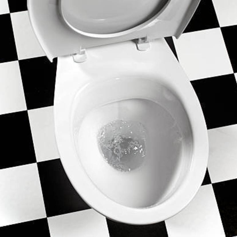 簡単にできる！　トイレの黒ずみを落とす6つの方法