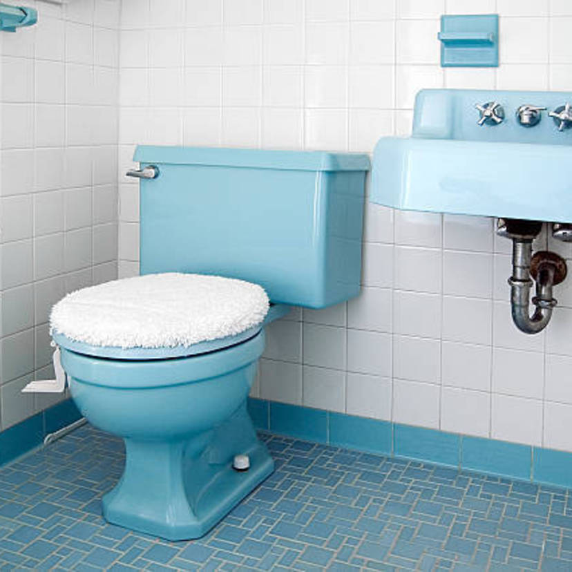 トイレにこびりついた尿石をスッキリ落とす6つの掃除方法【プロ監修】